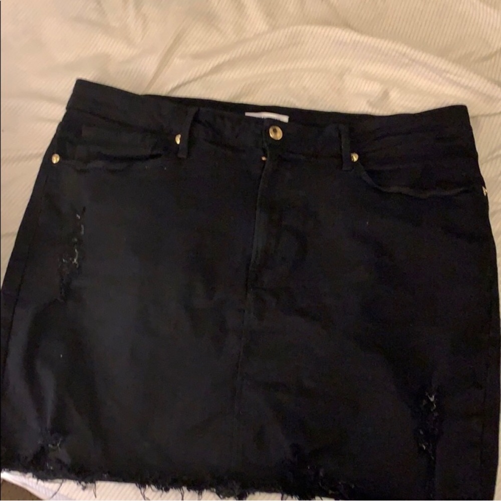Black good American distressed skirt size 16